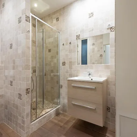 1-br In The Carre D'or Apartmán